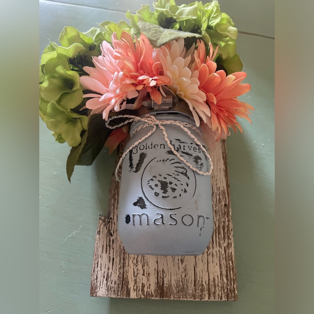 Rustic Wall Sconce Bouquet